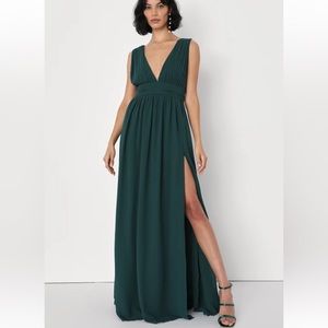 Green Flowy Lulus Dress